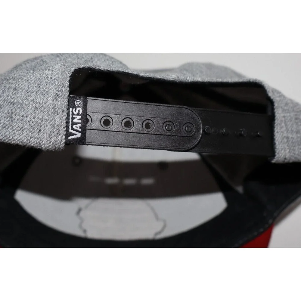 VANS Gray & Red 